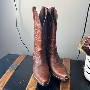 Women Ariat boots 7.5